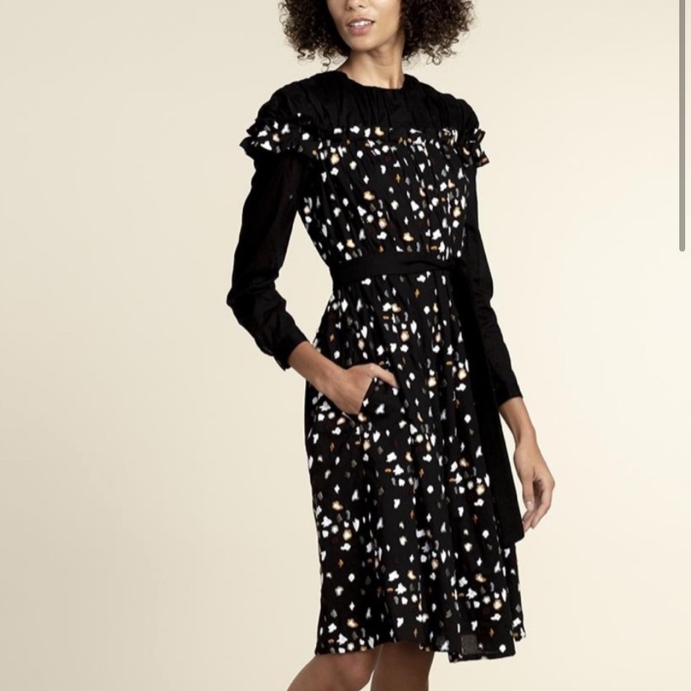 Where Mountains Meet Emelia Dress